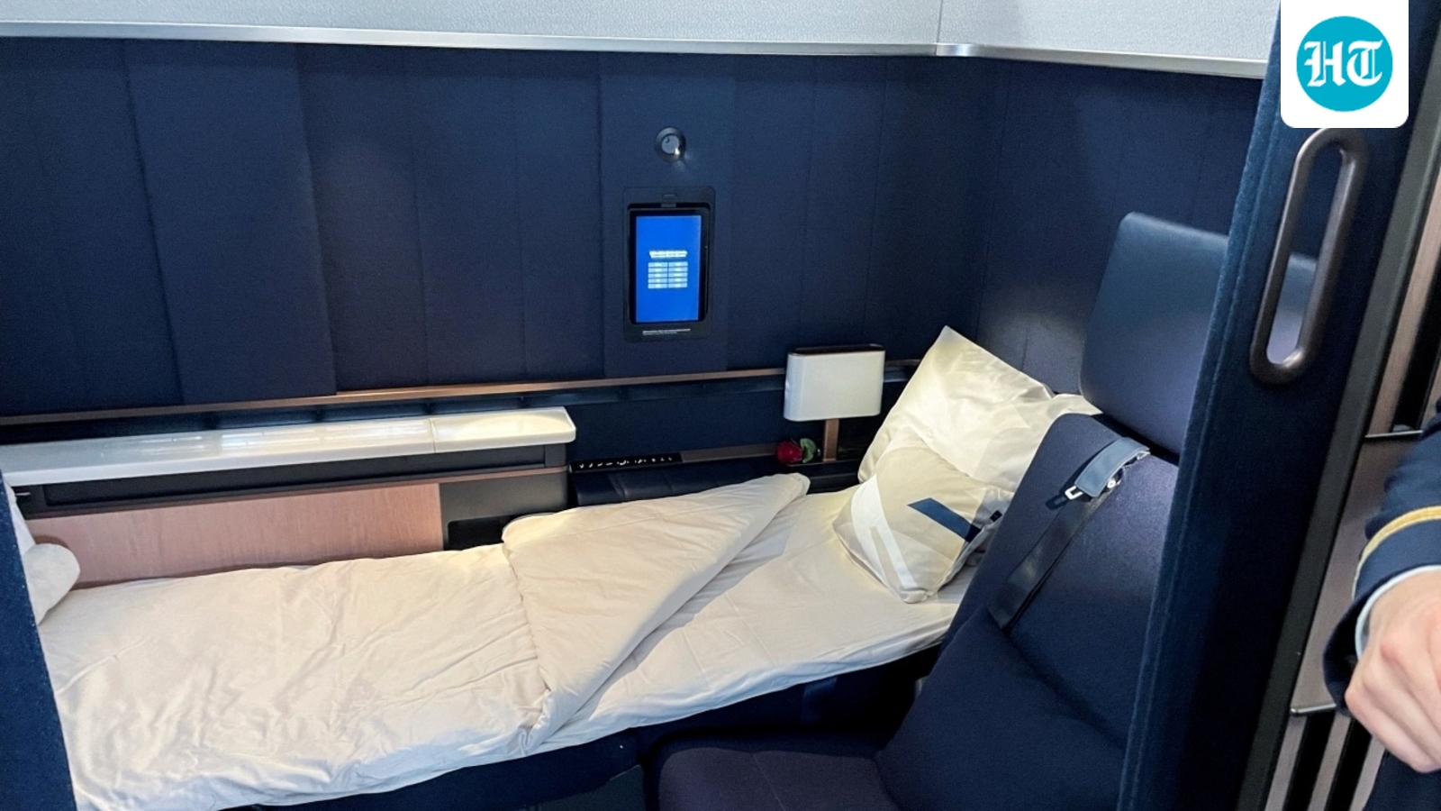 Airlines are installing new luxury seats, but no one is allowed to sit in them