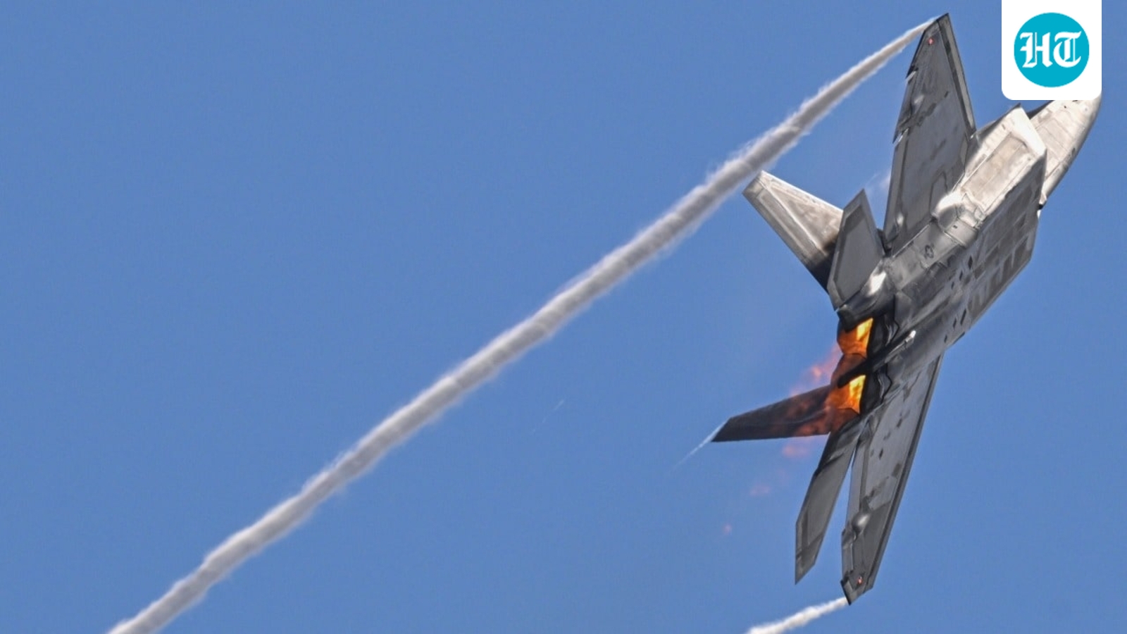 U.S. Gathers the Most Air Power in the Mideast Since the 2003 Iraq Invasion