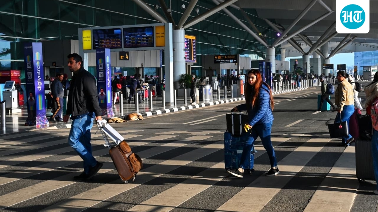 Govt orders probe over exorbitant cancellation charges by online booking portals, warns of action
