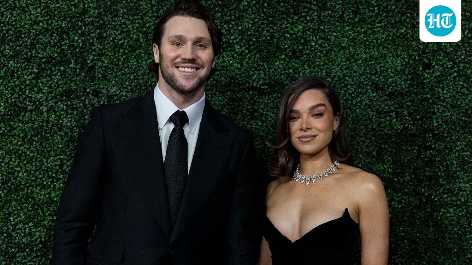 Hailee Steinfeld a Broncos fan? Josh Allen reacts to old pic ahead of Bills clash; ‘won’t bring it up'