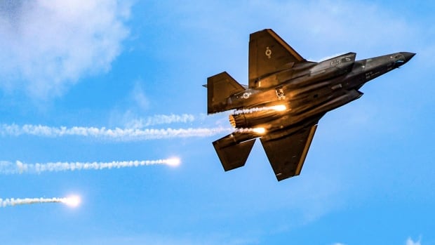 It's 'full steam ahead' for the F-35 program until told otherwise, defence official says