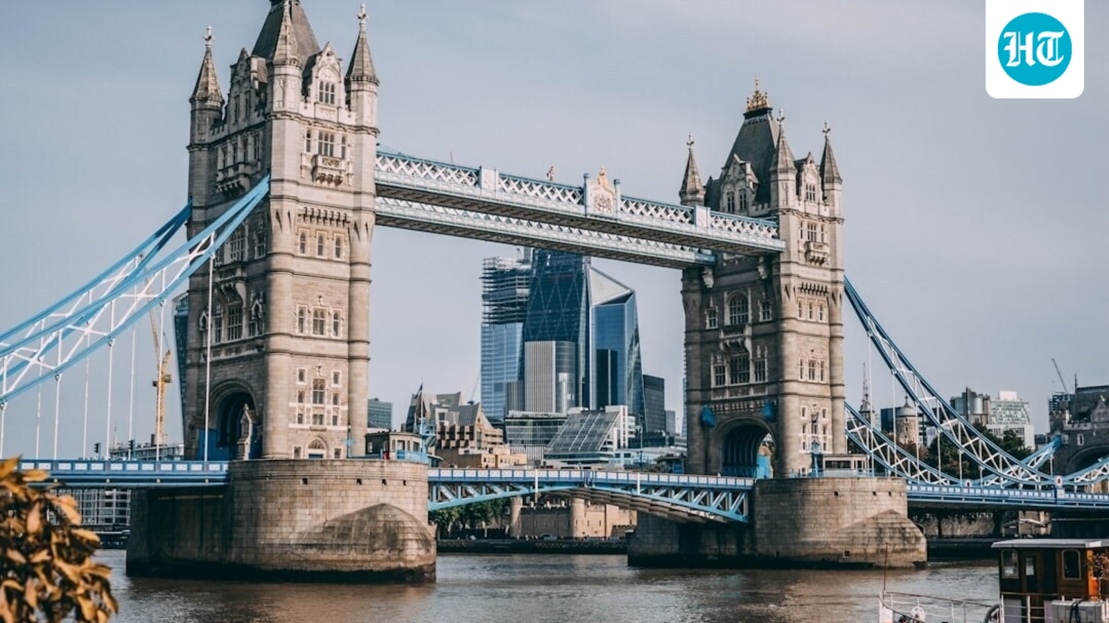 70% of London offices fail green check Westminster and city real estate in crisis