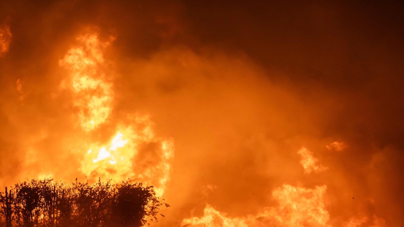 Moreno Valley Springs Fire map, evacuation updates: Smoke seen in Riverside, Perris, Beaumont