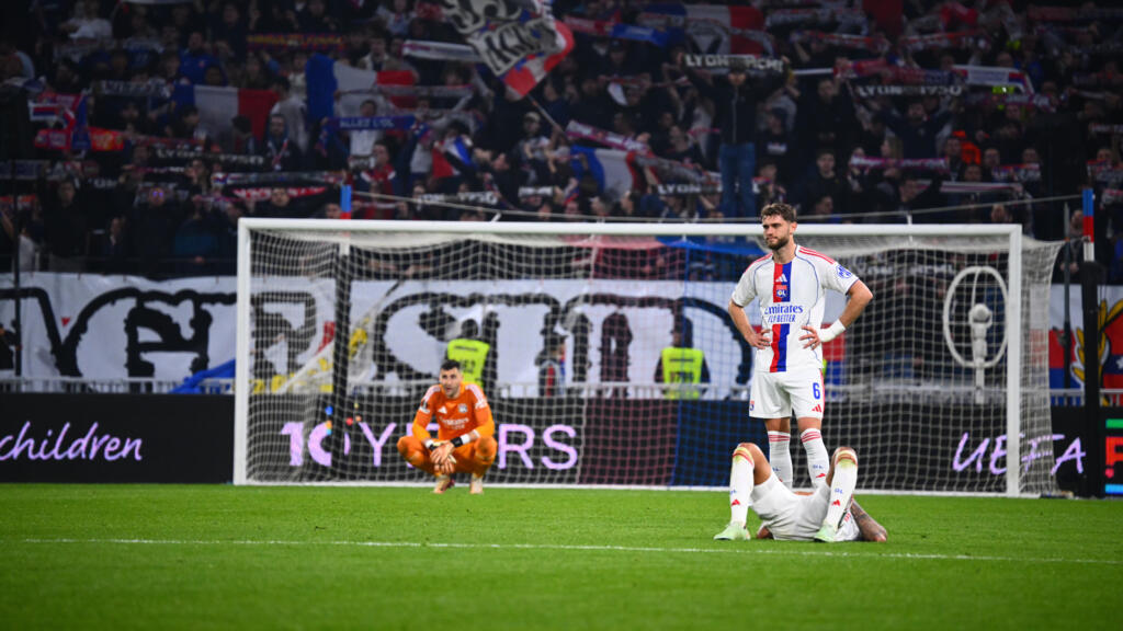 Lyon crash out of Europa League