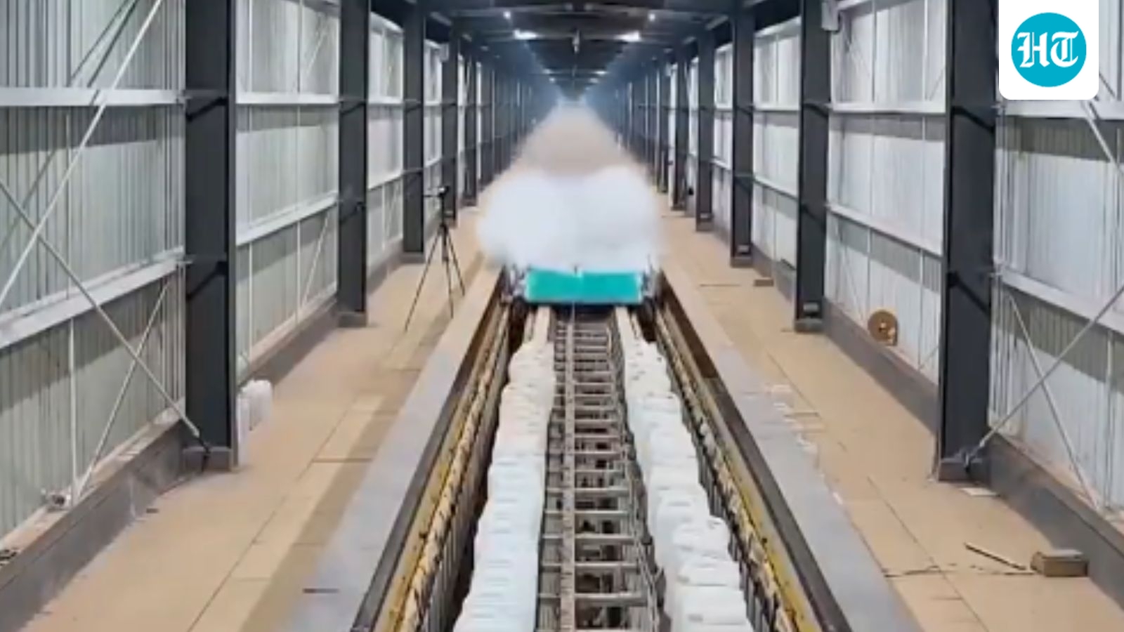 700 kmph in just 2 seconds: China's fastest maglev train sets world record | Video