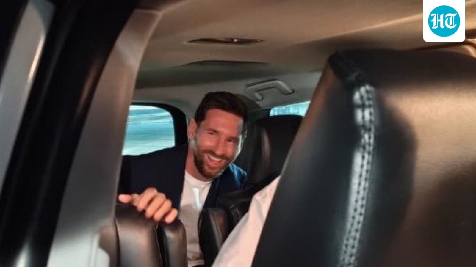 'Please calm down, it's 3 am': Staff pleads with folded hands at Lionel Messi's hotel in Kolkata