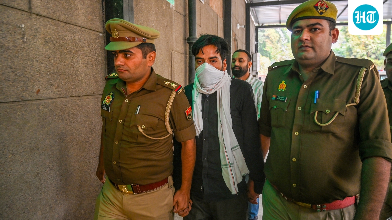 Noida man held for beheading lover claims she threatened him for money