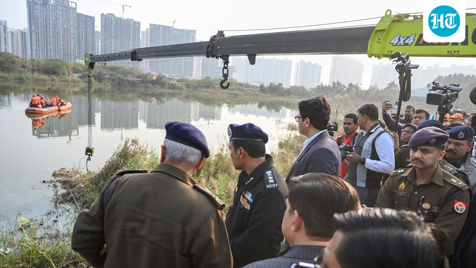 Truck driver who escaped death at Noida techie's accident site demands murder charges against authorities