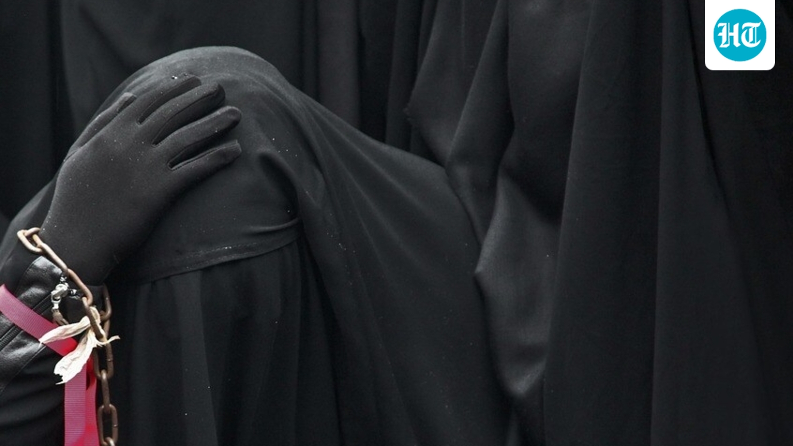 Pakistani Hindu woman kidnapped in Sindh; family fears forced ‘conversion’, ‘marriage’