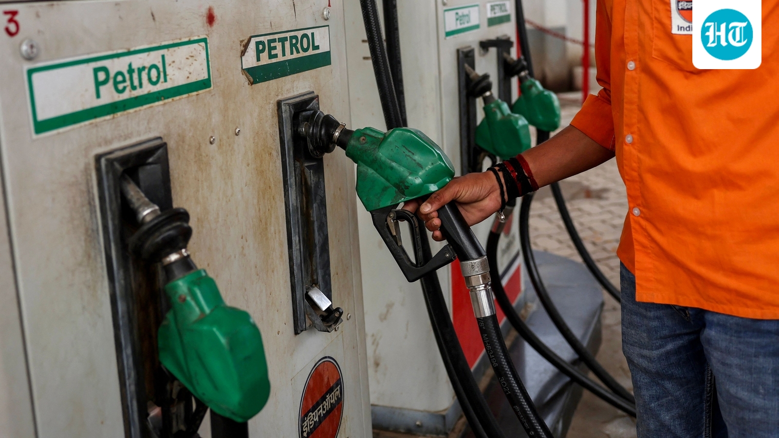 Fuel retailers losing Rs20/litre on petrol, Rs100 on diesel as Iran war drags on