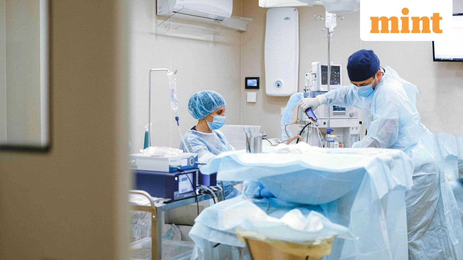 Man survives without a heartbeat for 40 hours, walks out of the hospital on his own after cardiac arrest