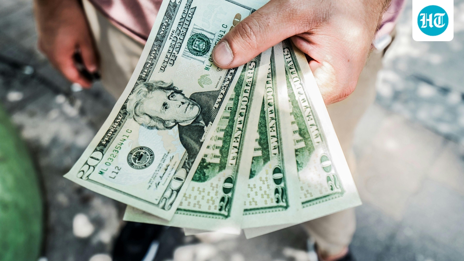 401(k) balances drop 4% in 2026 as Americans continue to save for retirement; what to know about recent trends, changes