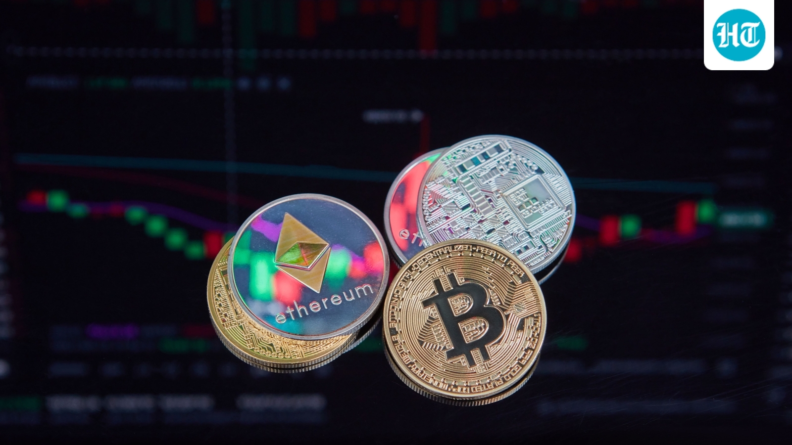 Bitcoin dropped to $58,000 as $450M leveraged longs liquidated in 60 minutes