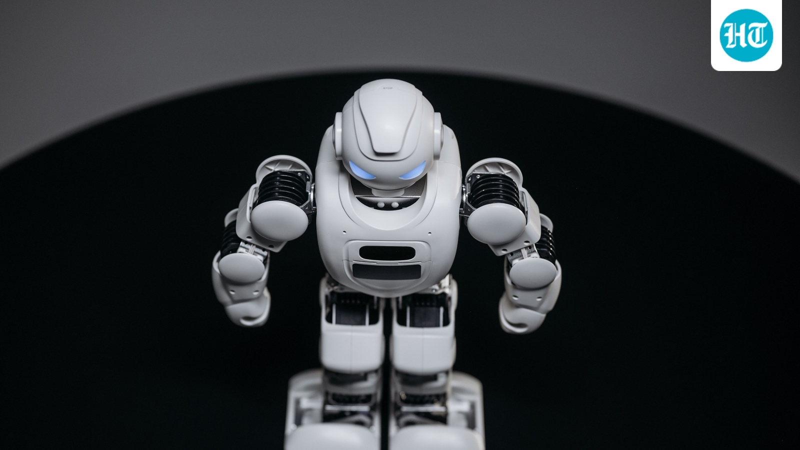 Meet 'Surgie': The humanoid robot that just successfully performed live surgery