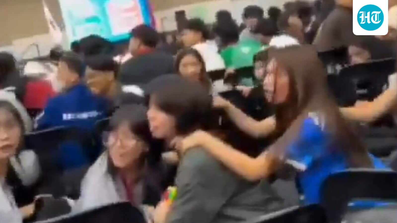 As tremors jolt classroom, students hold on to each other in Philippines | Watch
