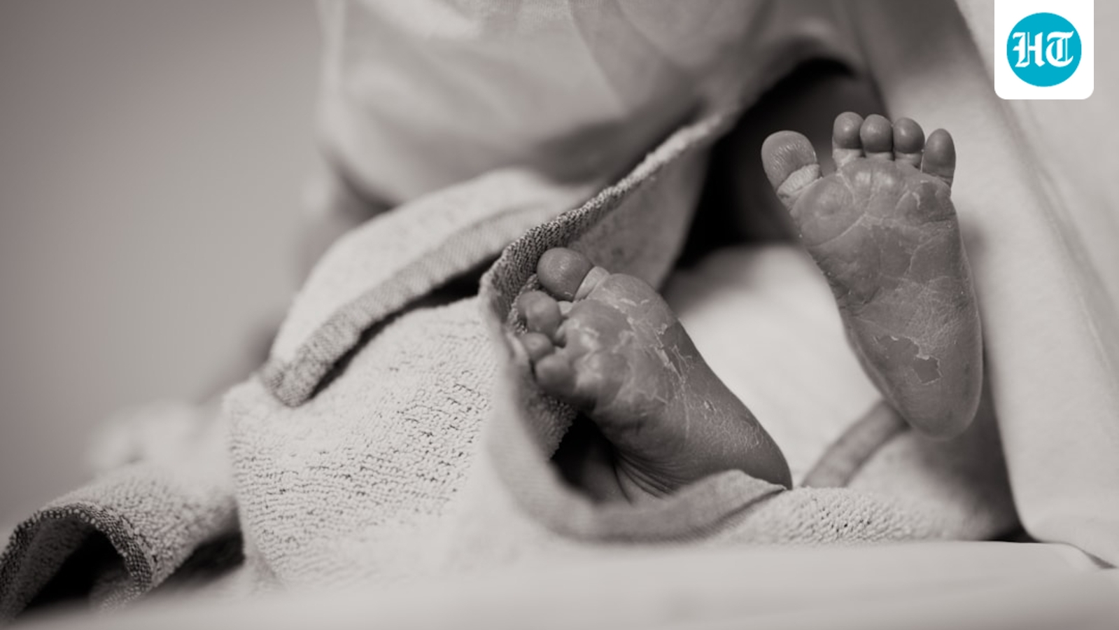 MP woman goes into labour inside auto, all newborns die; family alleges abscence of ambulance