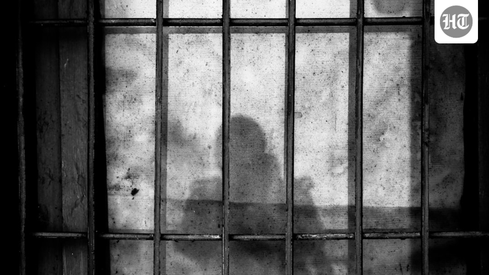 Connecticut inmate struck, striped naked before he died, shows video
