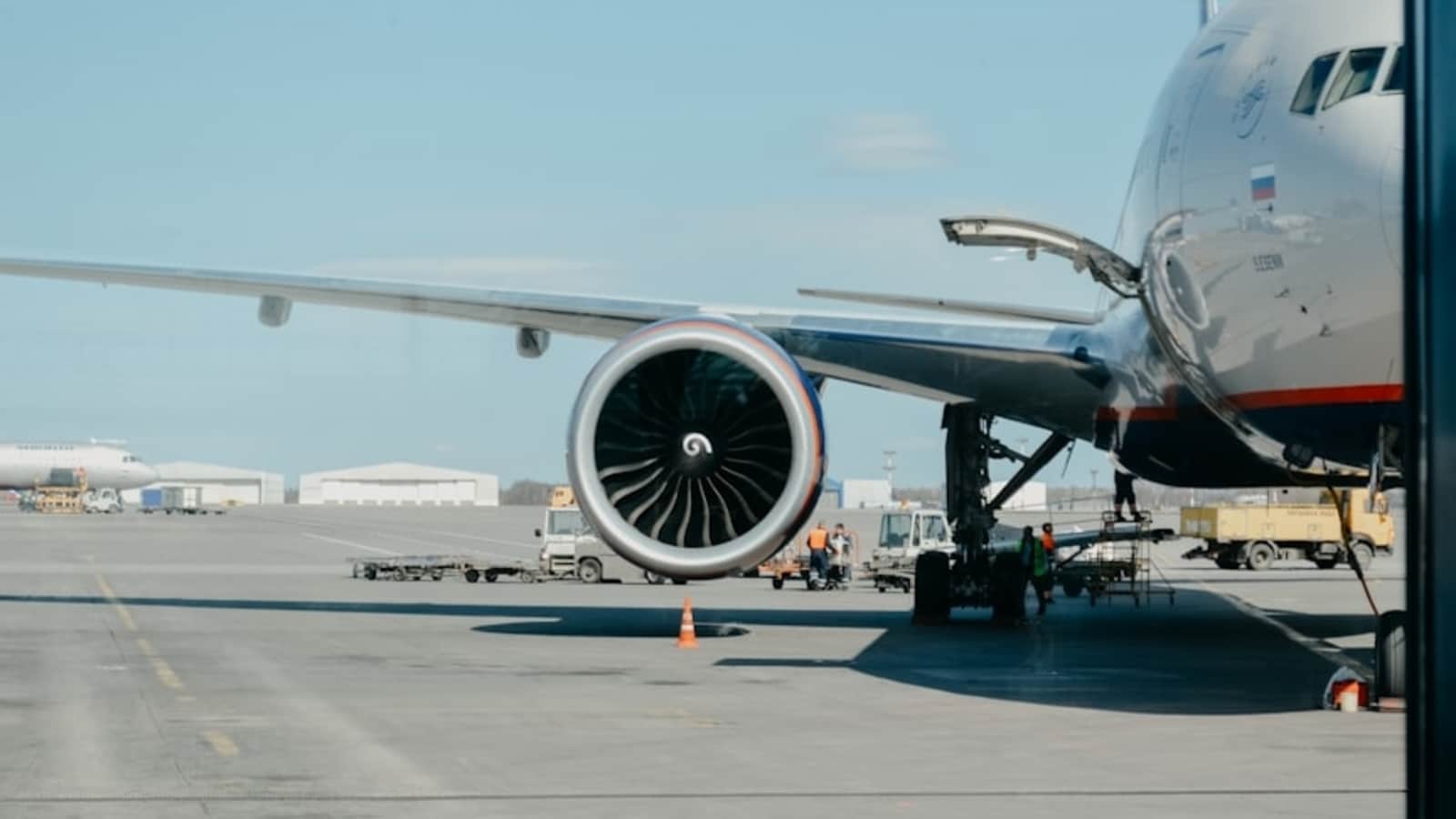 Austin airport ‘threat’: Suspicious package triggers police response, passengers stranded