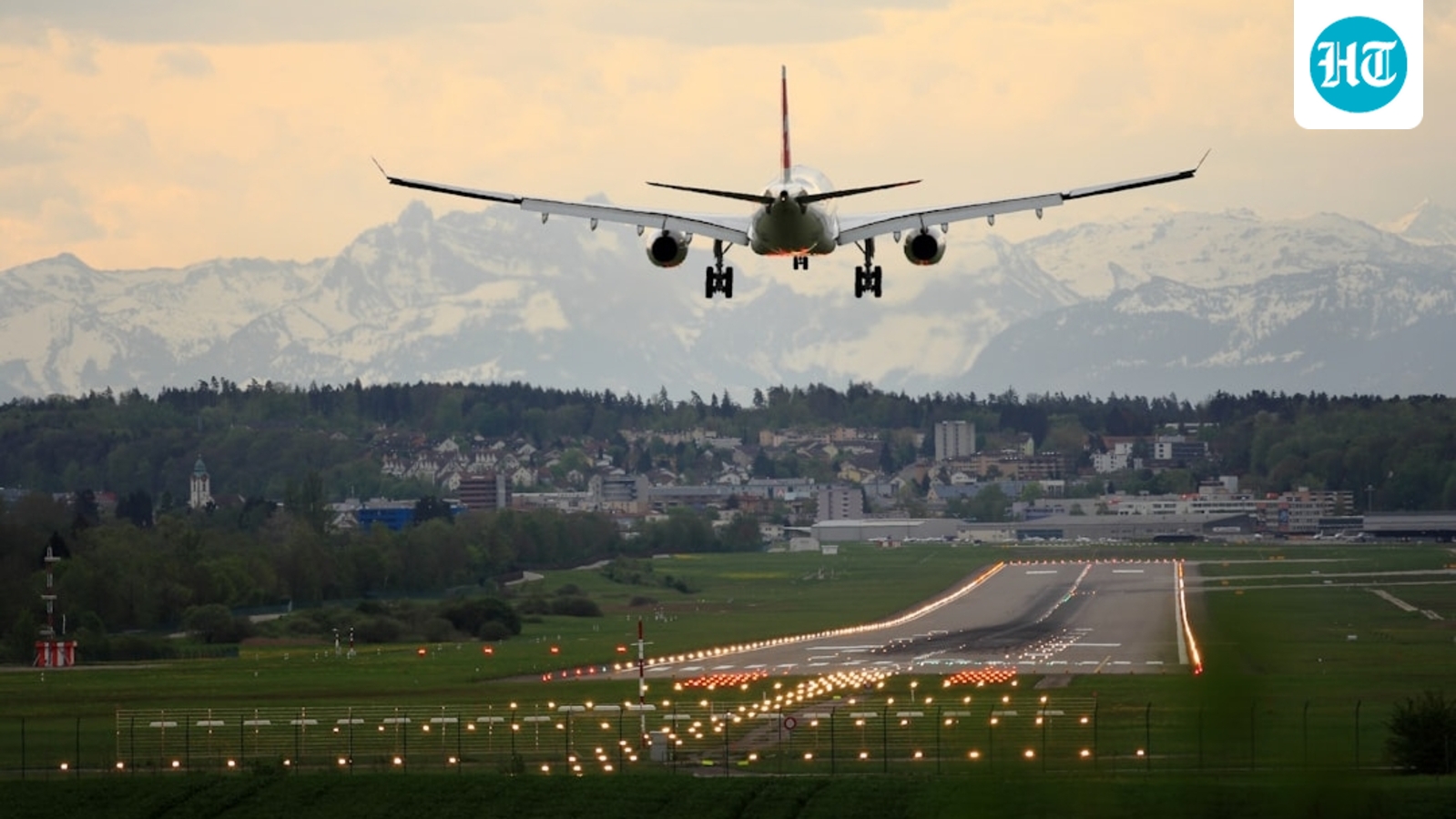 US resumes direct flights to Venezuela after 7-year suspension