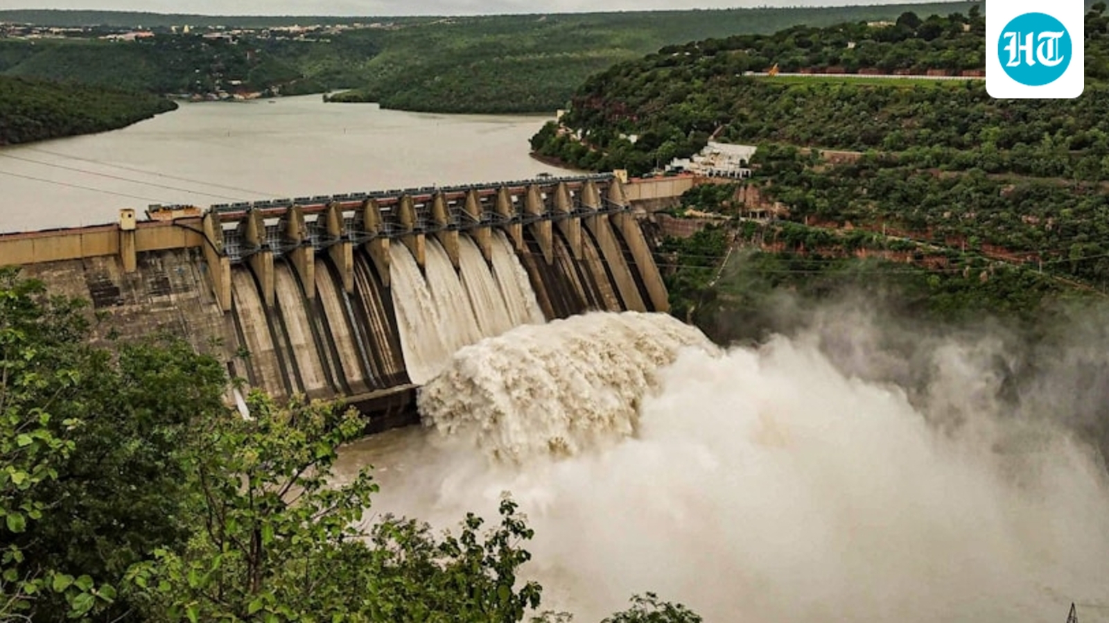Wahiawa Dam failure risk: Flash flood emergency issued for Haleiwa, Waialua; check evacuation map and shelter list