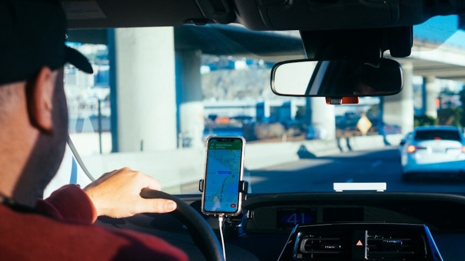 US journalist issues grave warning after concerning encounter with Lyft driver, ‘Always check the license plates’