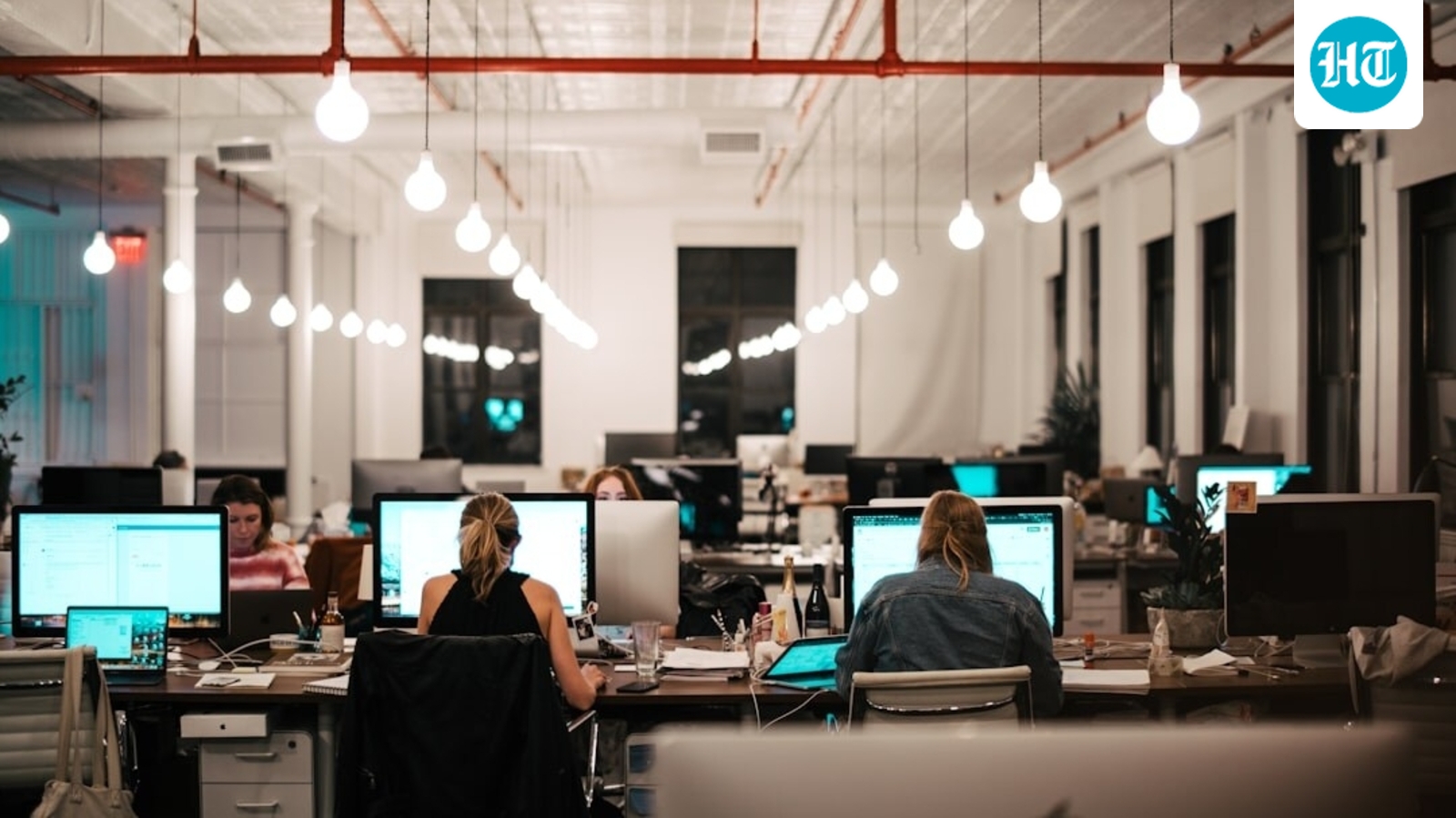 AI startup offers extra benefits to employees to return to office, sees 57% jump in attendance