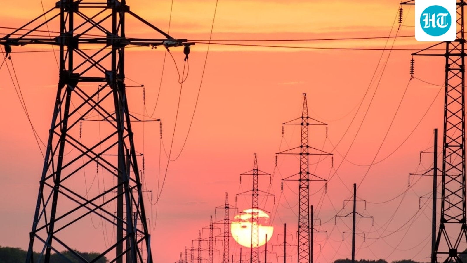 San Antonio power outage update: Nearly 40,000 affected; check CPS Energy map as storms cause road closures - see photos