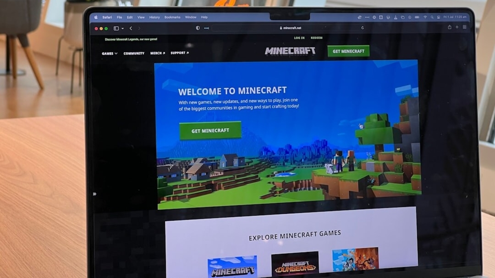 When will Minecraft realms be back up? Frustrated users report 'bedrock couldn't load' error