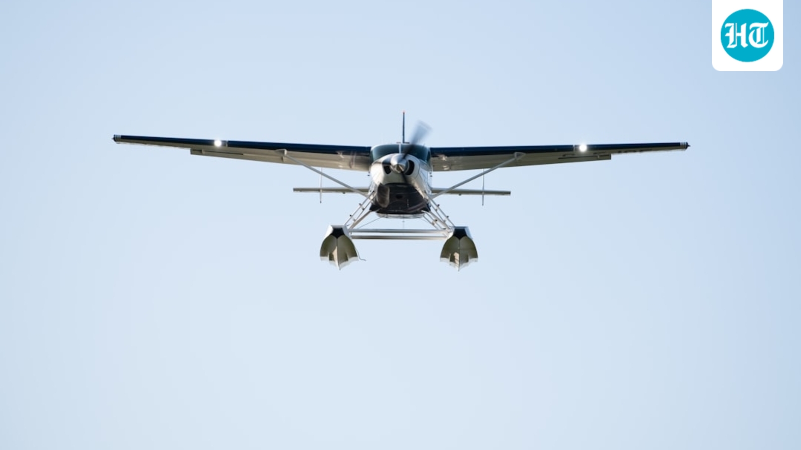 Pasco plane crash update: Chilling videos, photos show aftermath as 2 confirmed dead