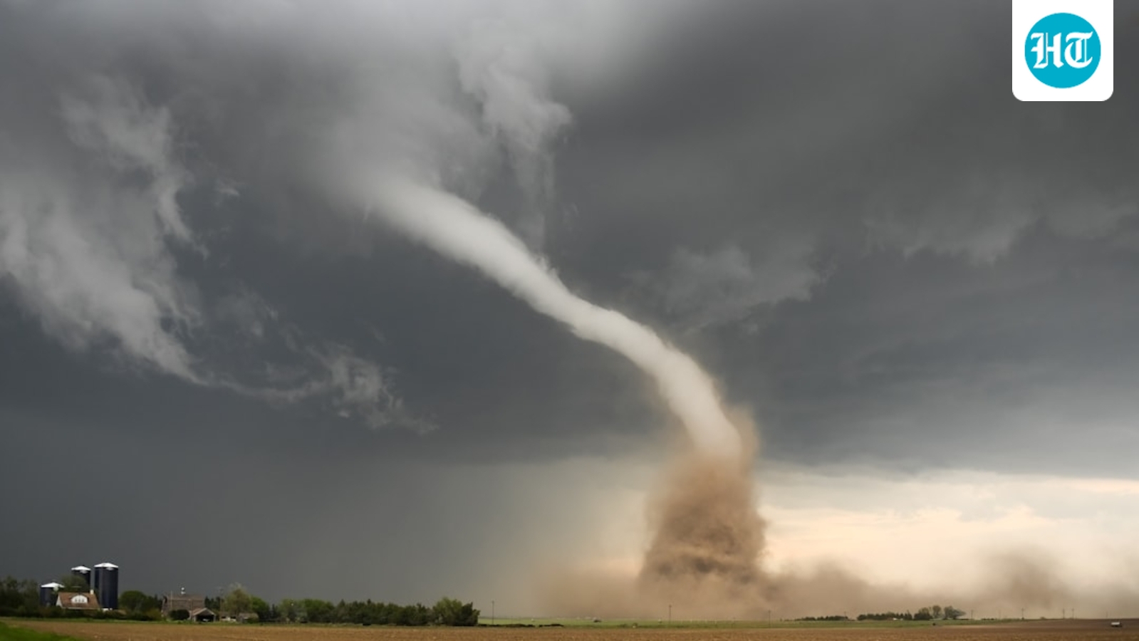Tornado in Kokomo? ‘Touchdown’ claim sparks fears in Indiana amid warning; sirens heard