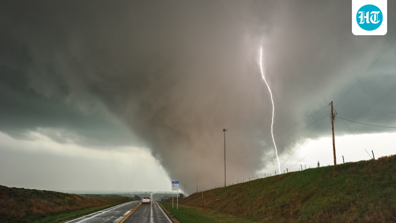 Bowling Green tornado? Warning sounded for Pemberville and Bradner in Ohio; scary visuals emerge