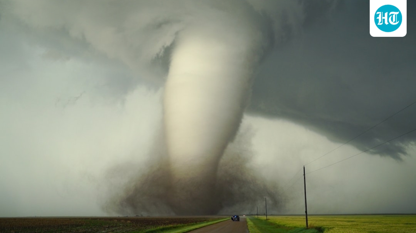 St Louis tornado: Warning extended as other parts of Missouri brace for impact; scary visuals emerge as Clinton hit