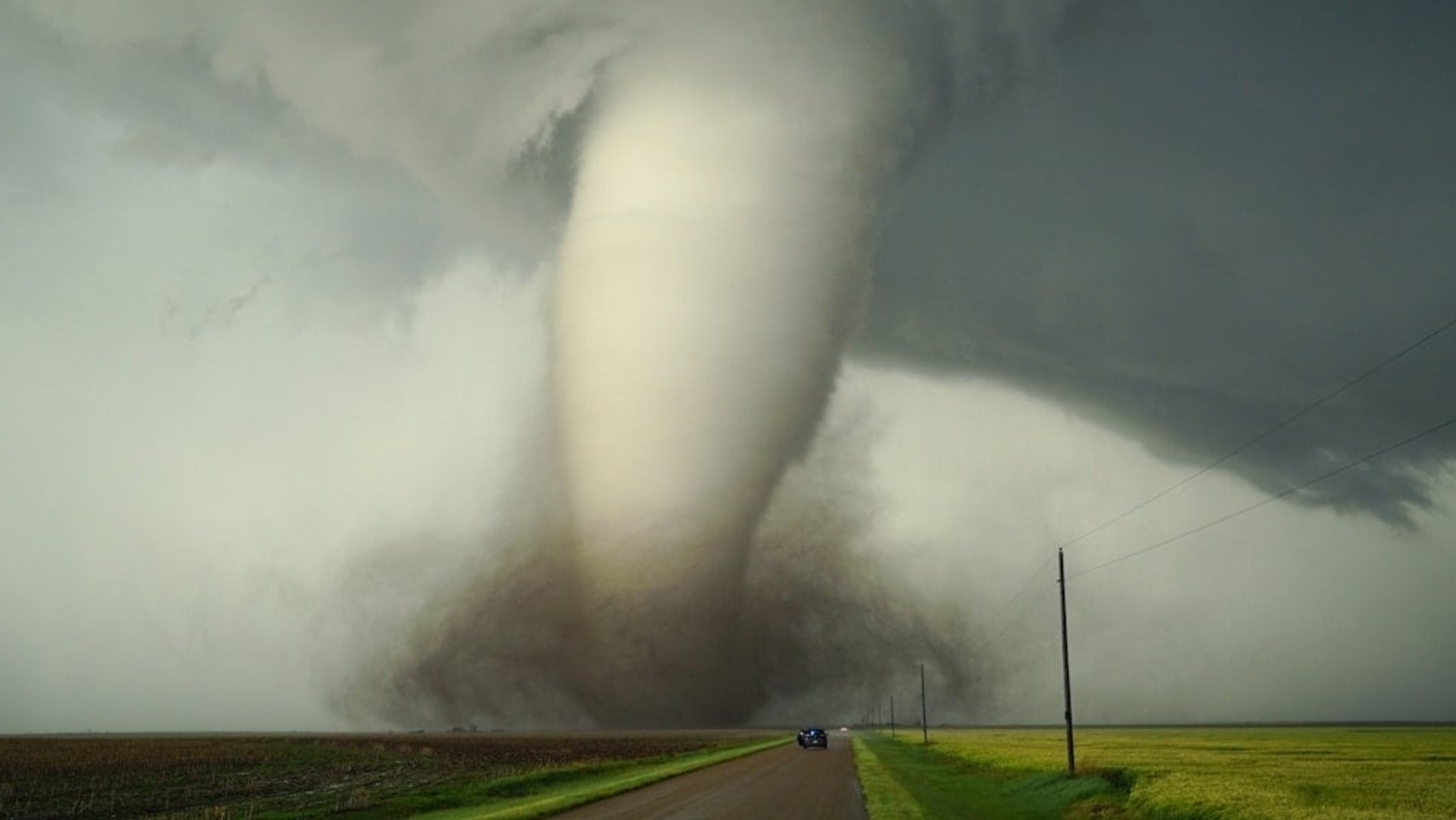 Denver airport ground stop update: Tornado warnings across Colorado halt flights at DEN; here's the latest