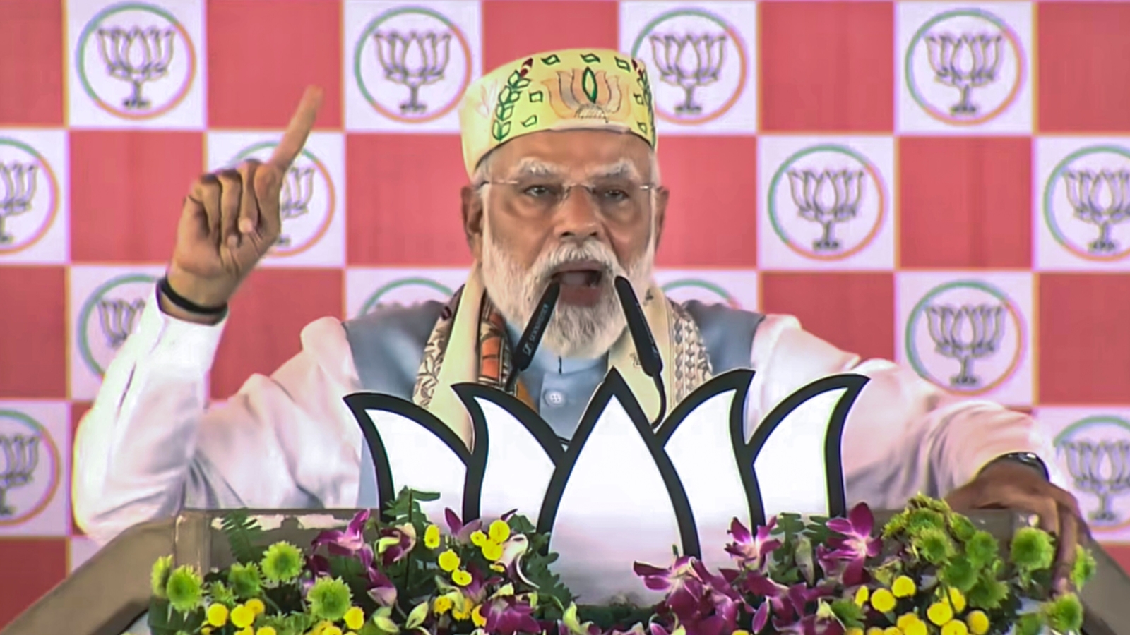 Bihar elections 2025 Live: PM Modi takes 'extremists' jibe at Congress-RJD