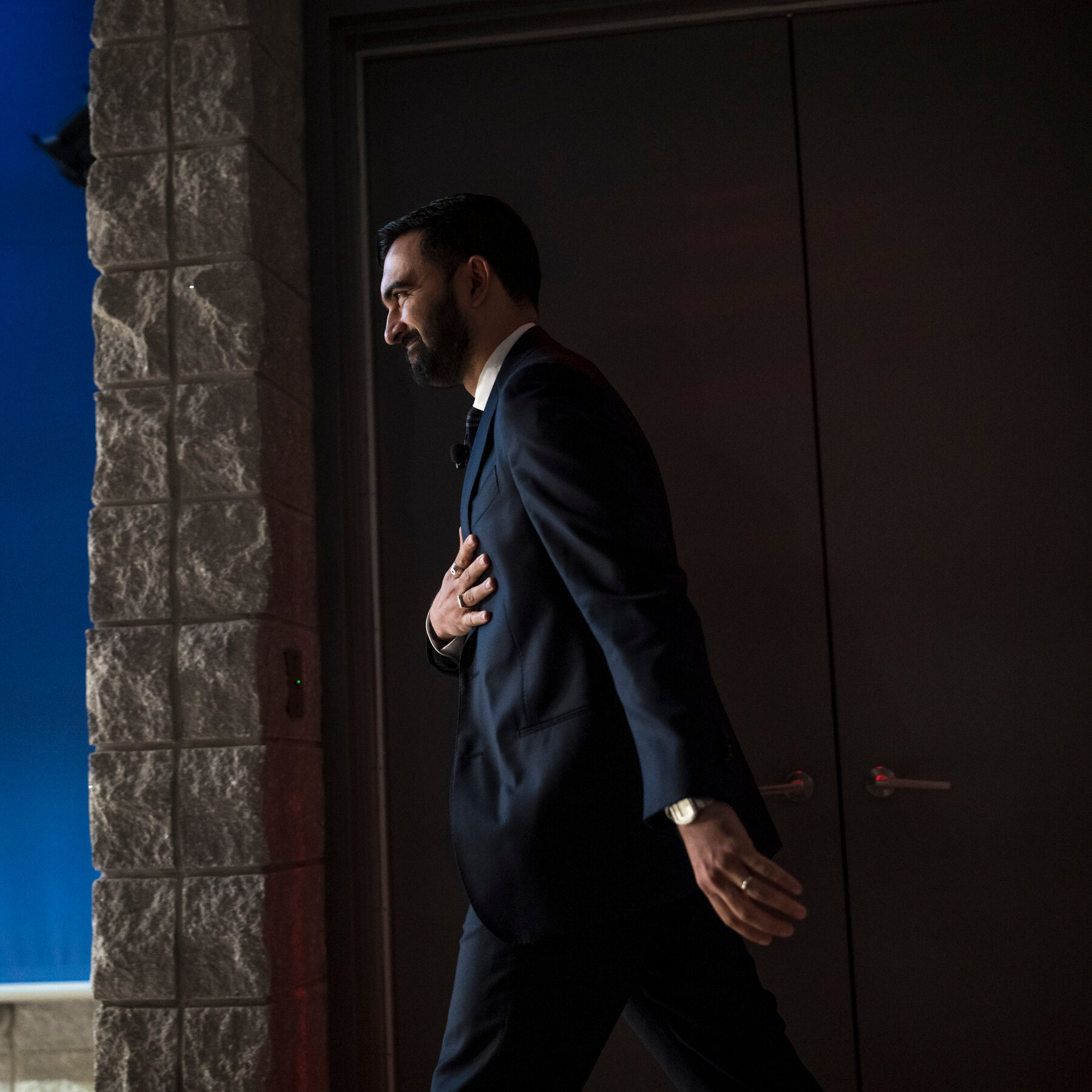 Mamdani Gets Backing From National Democrats as Trump Enters Fray