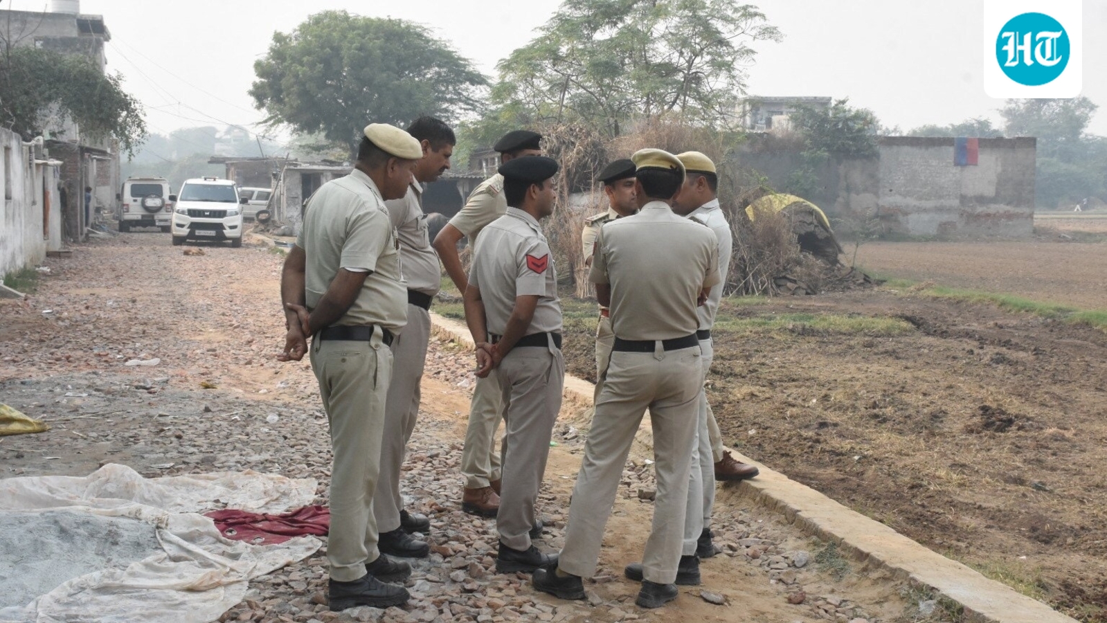 Country bombs hurled at police escort vehicle in Tamil Nadu, 3 cops injured