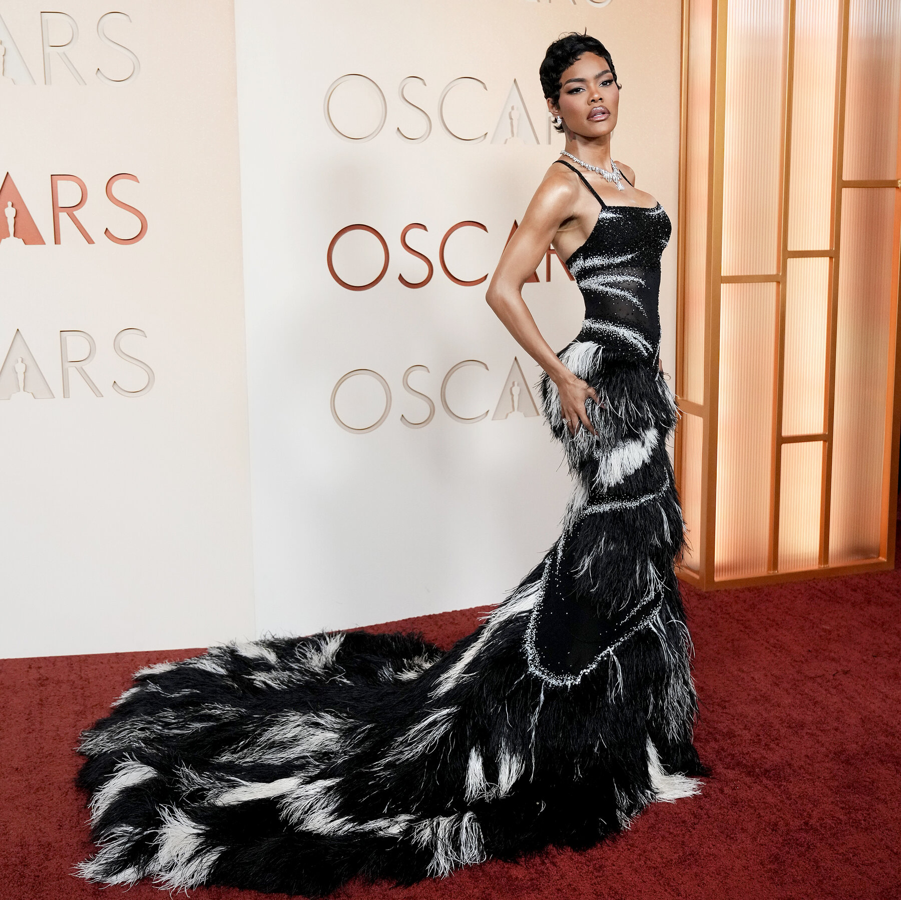 Oscars 2026 Red Carpet Photos: Timothée Chalamet, Kate Hudson and More