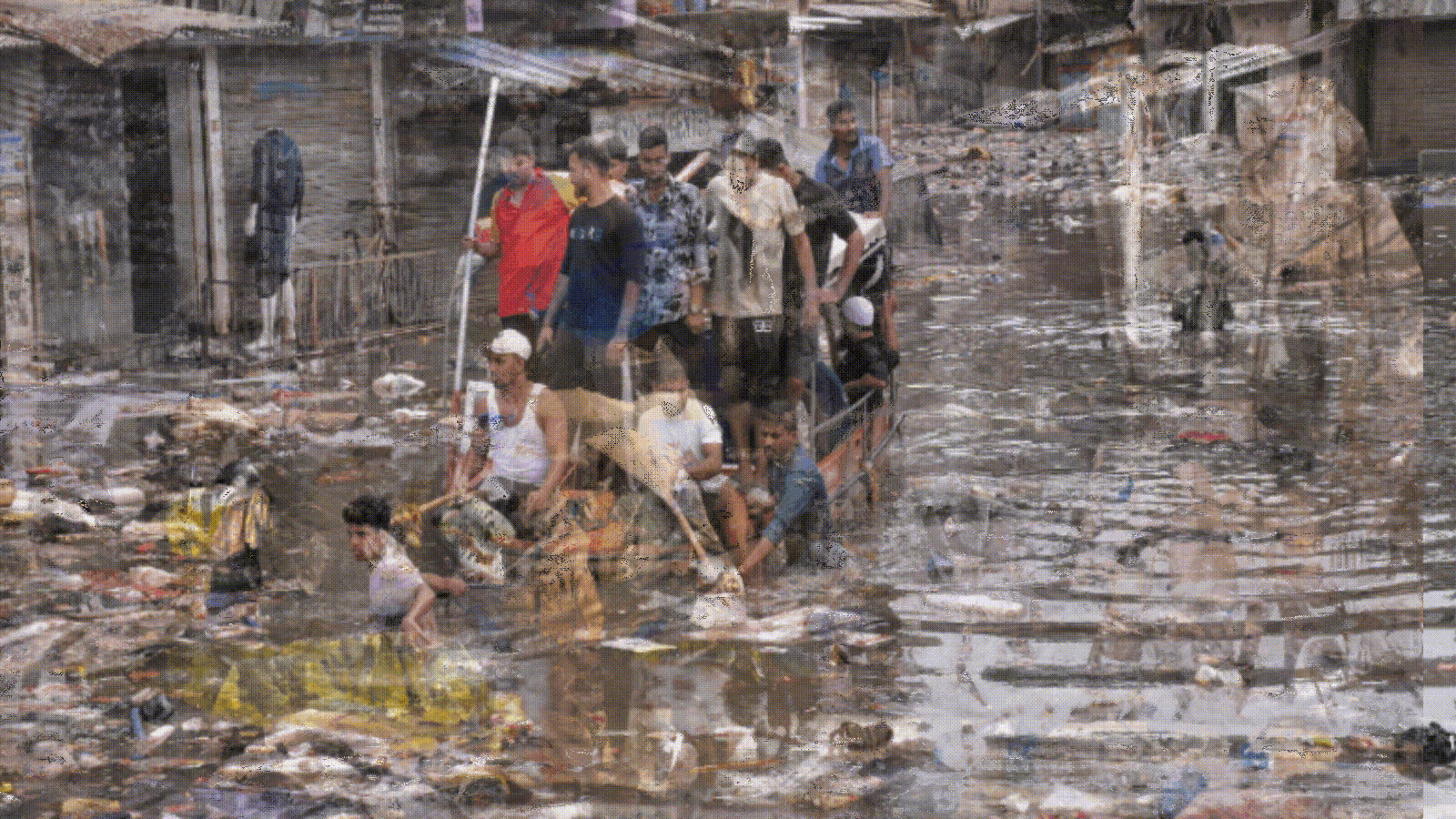 Weather today LIVE: Landslide hits Himachal amid heavy rain, Wayanad toll reaches 7