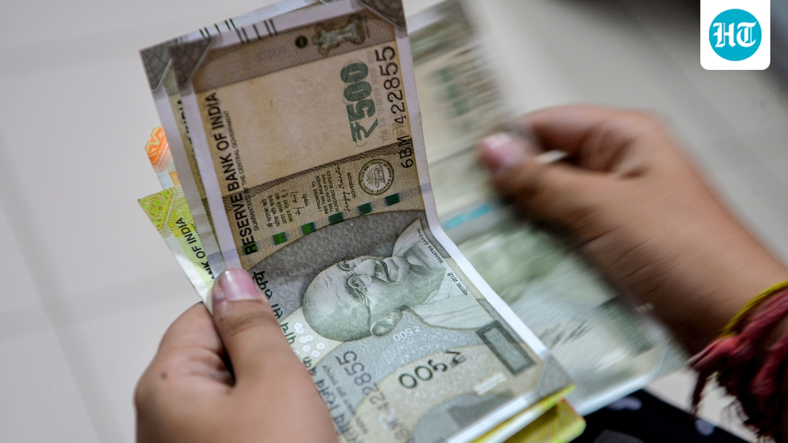 Cabinet okays 2 per cent DA hike for central government employees