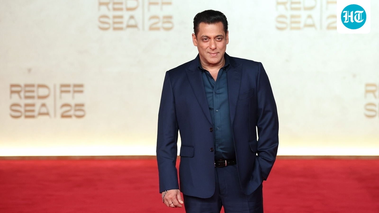 Salman Khan reveals he has not gone out for dinner in the past 25 years: ‘Bas ghar se shooting, airport, ya hotel’