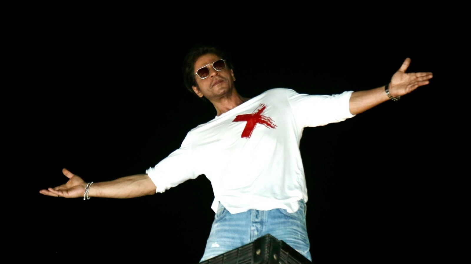Shah Rukh Khan would not be as loved for his iconic pose today for this reason, claims Vidya Balan