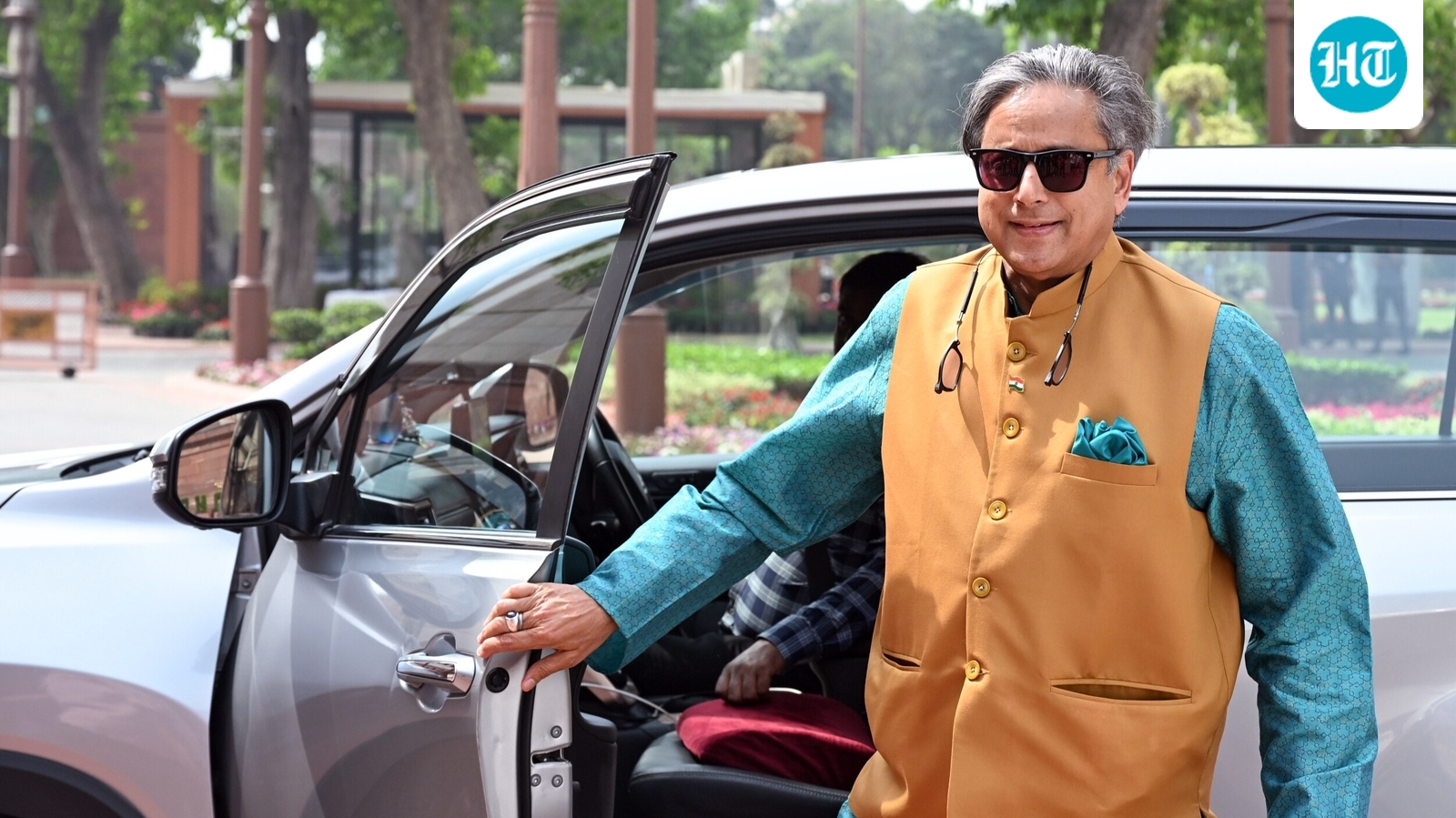 Shashi Tharoor's gunman, driver allegedly attacked in Kerala's Wandoor