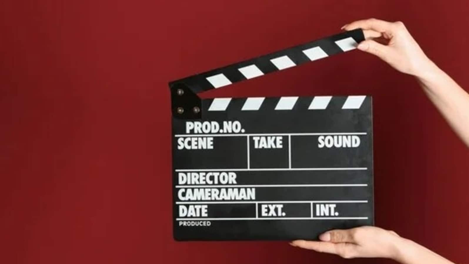 Actor Sivaji appears before T'gana Women's Commission over "inappropriate" remarks, tenders apology