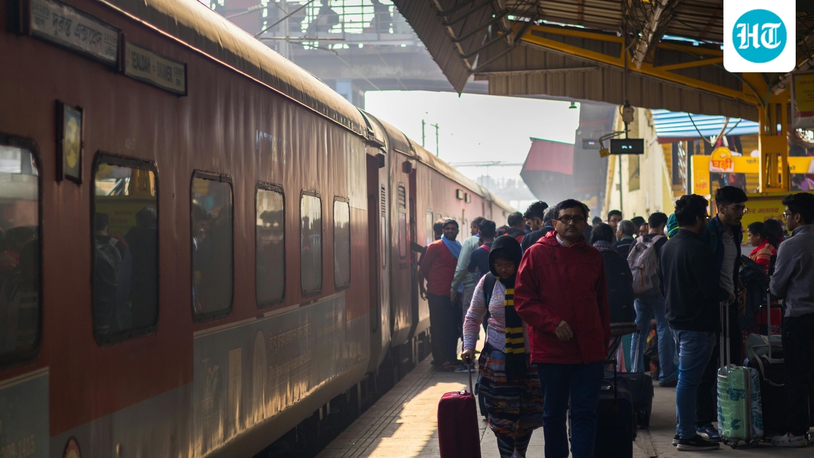 1.27 crore items stolen,  ₹104-cr loss: RTI reveals 56% jump in Railway linen theft