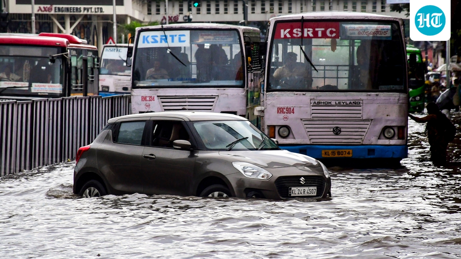 Monsoon set to enter India, Mumbai on IMD yellow alert; thunderstorms in store for Delhi | Weather wrap