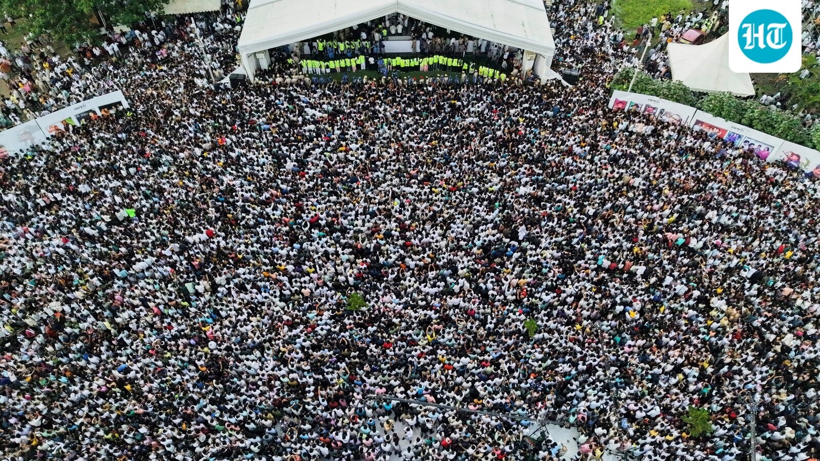 Zubeen Garg fans in Jorhat block highway for hours demanding change in funeral venue